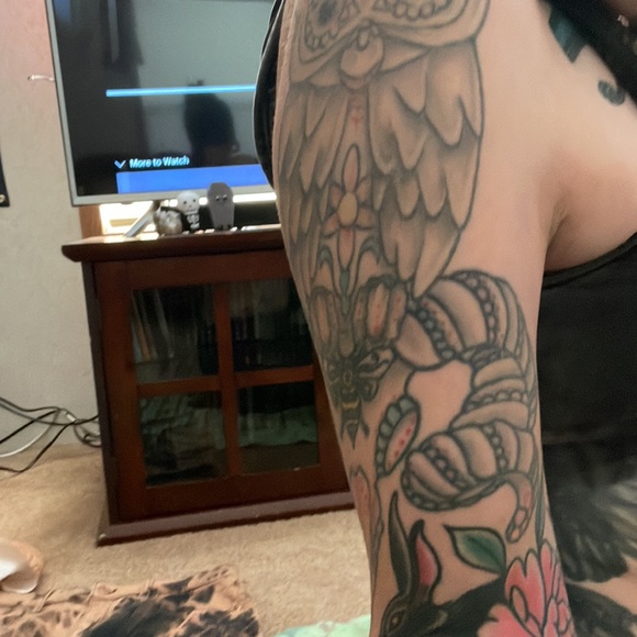 New rivers of nihil where owls know my name hoodie HTF rare and brand new - Picture 5 of 5